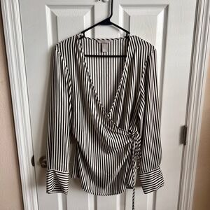 H&M Black and White Striped Wrap Blouse‎ Long Sleeve Size L Career Casual